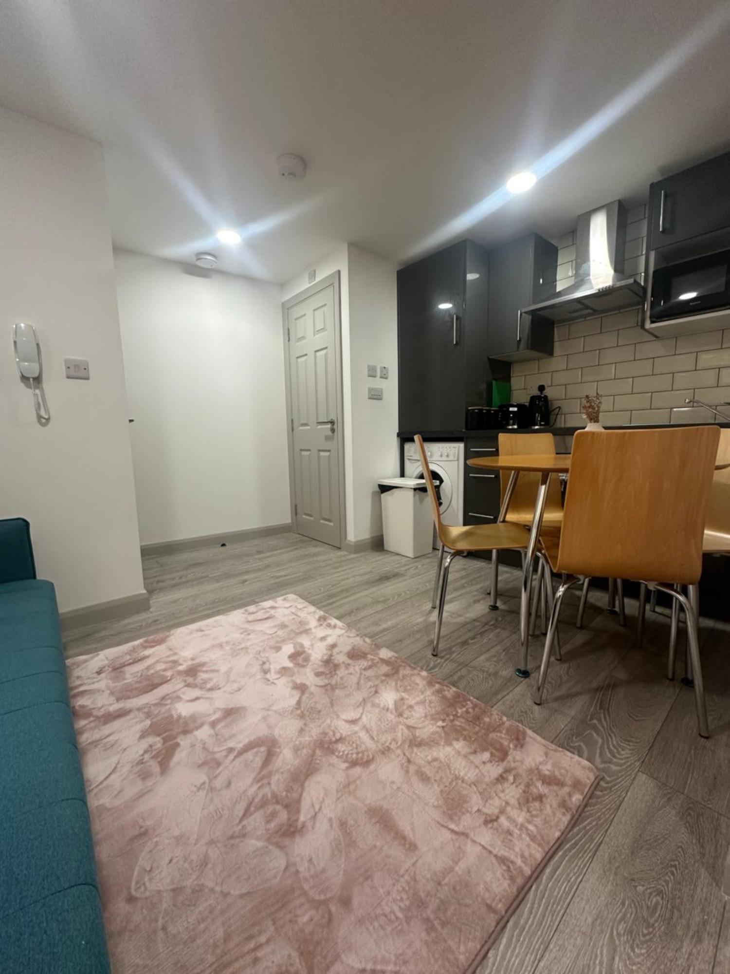 New Build Cozy Flat In London!jay Apartment *